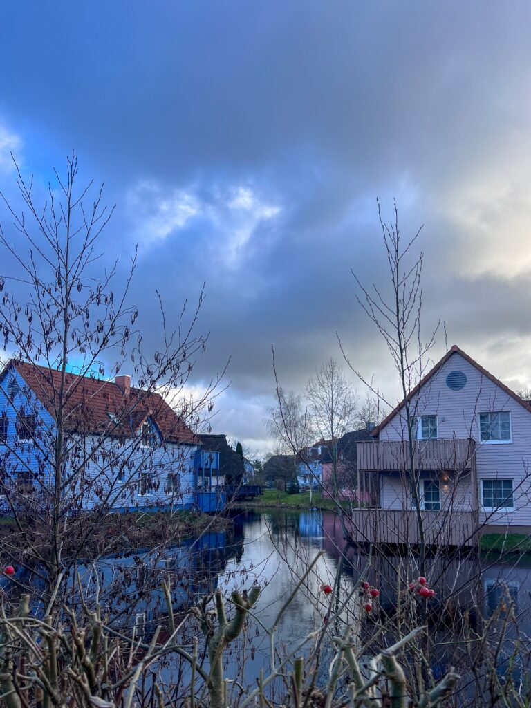 BEECH FLEESENSEE Familieurlaub Ferienhaus Resort Urlaub Kind