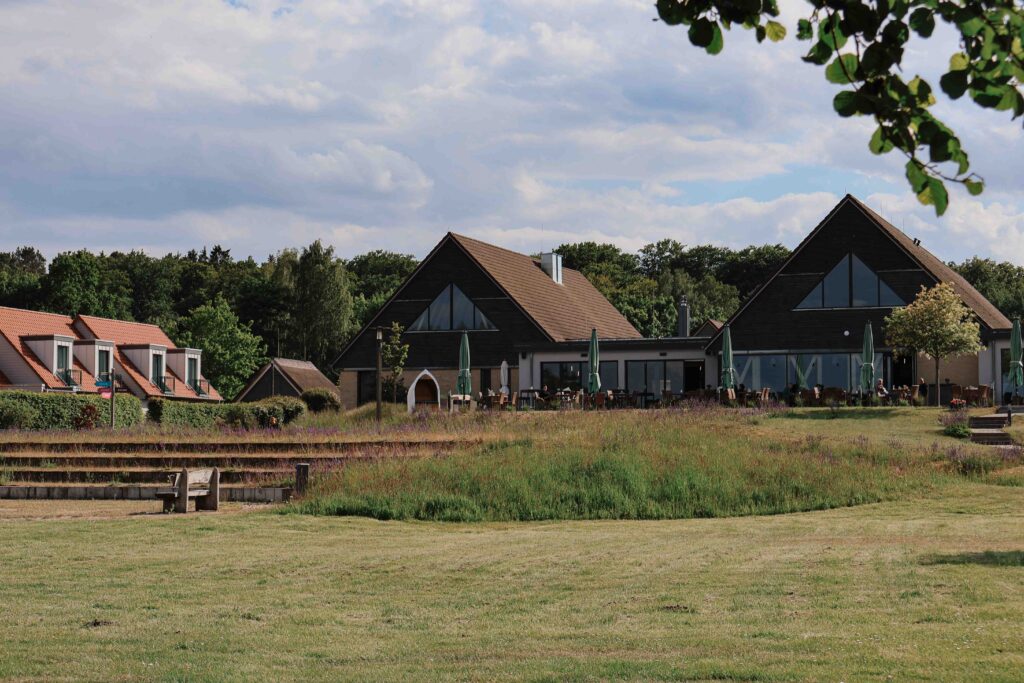 BEECH Plauer See Mai 2025 - Müritz Resort Familienurlaub Rabatt LIA15 Familie Reisen mit Kind