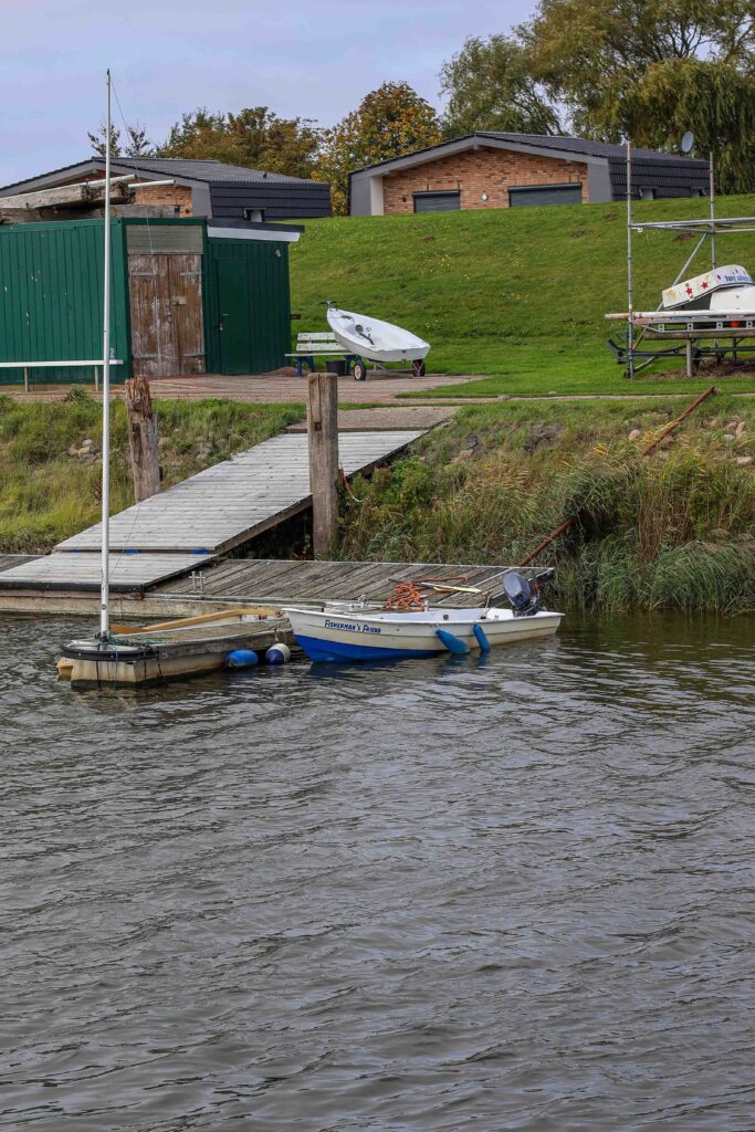Trischendiek Park Friedrichkoog Spielplatz Urlaub mit Kind Familie Dithmarschen Nordsee Trischendamm Alter Hafen
